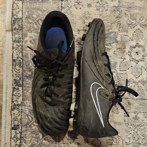Nike Black Athletic Soccer Cleats